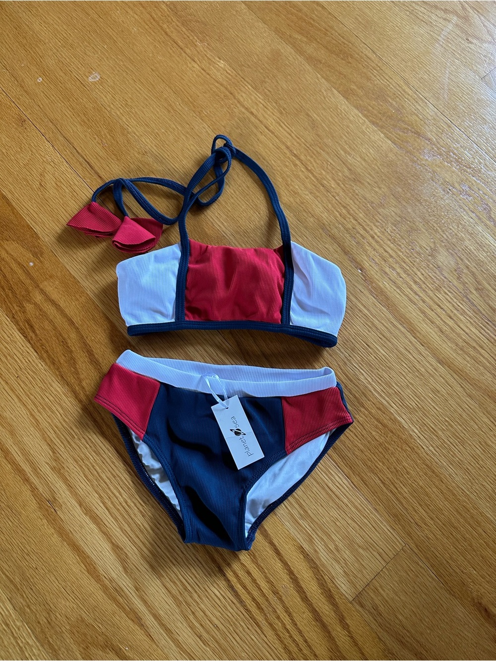 Colorblock Bikini Top & Bottom Set 

Sea Planet - Girls
